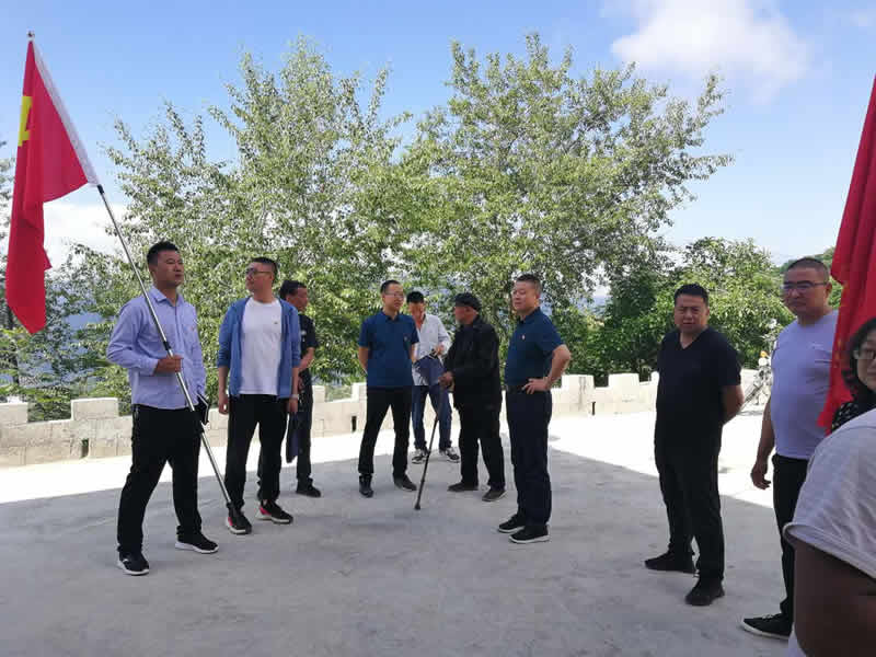 “感黨恩、憶黨史”，--市龍江城鄉(xiāng)發(fā)展集團公司開展慶祝建黨99周年主題黨日活動